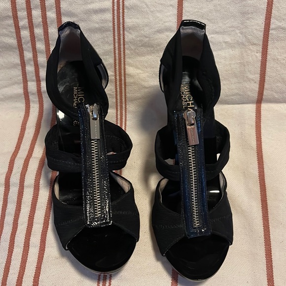 Michael Kors black shoes - Picture 2 of 5